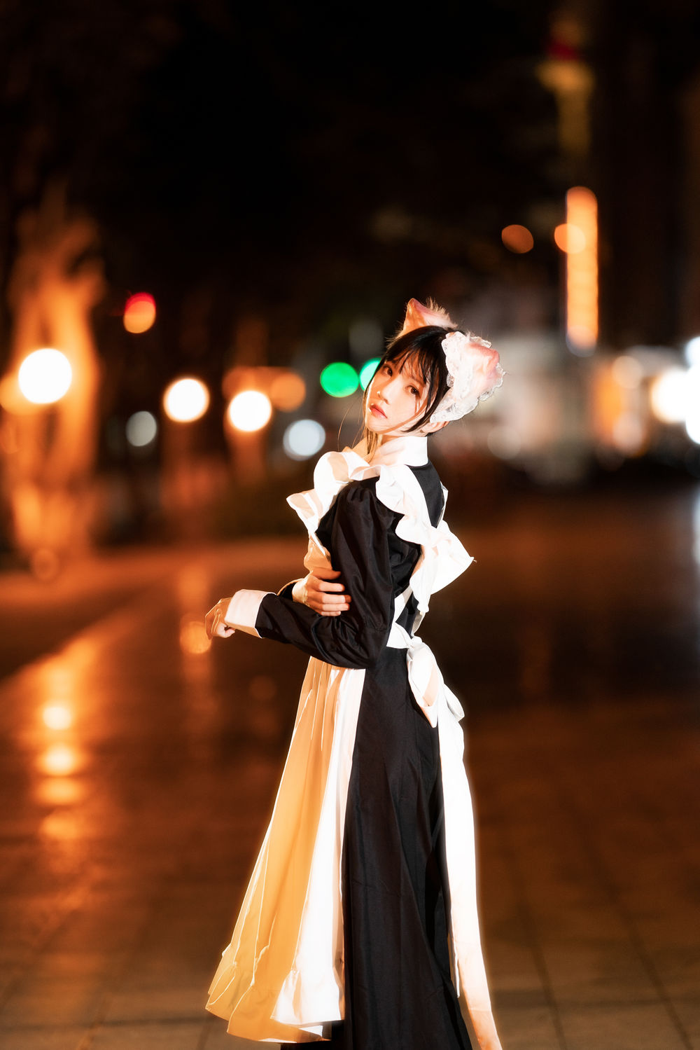 长裙妹抖（夜） [19P]-lcoser