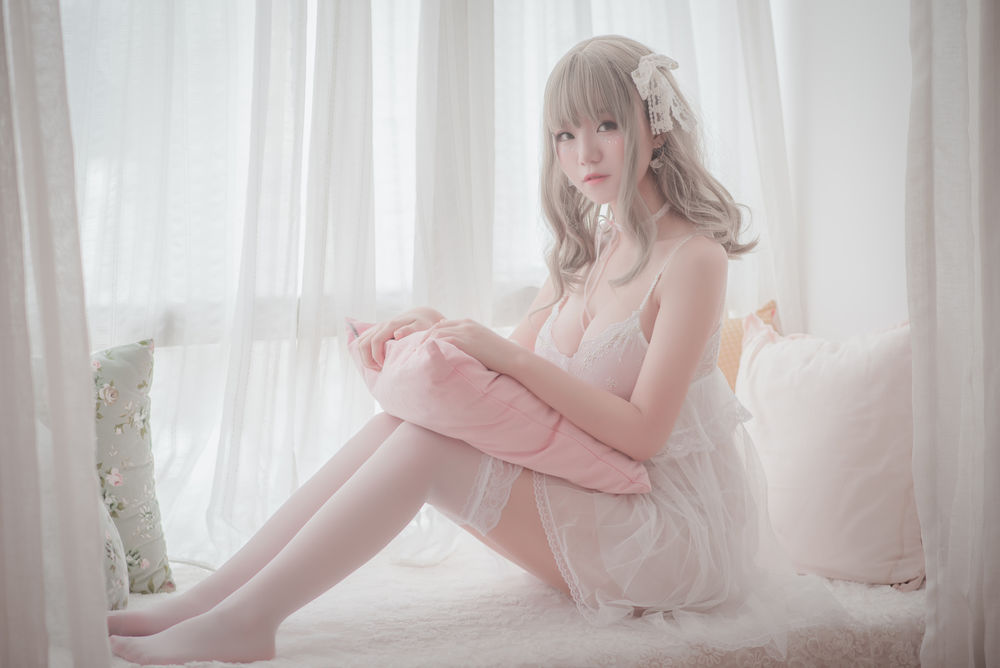 白色丝质连衣裙 [26P]-lcoser